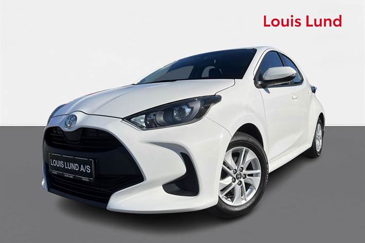 Hvid Toyota Yaris fra 2022