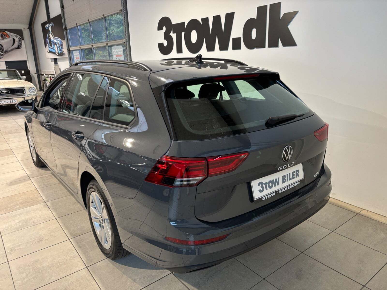 VW Golf VIII 1,5 eTSi 130 Life Variant DSG