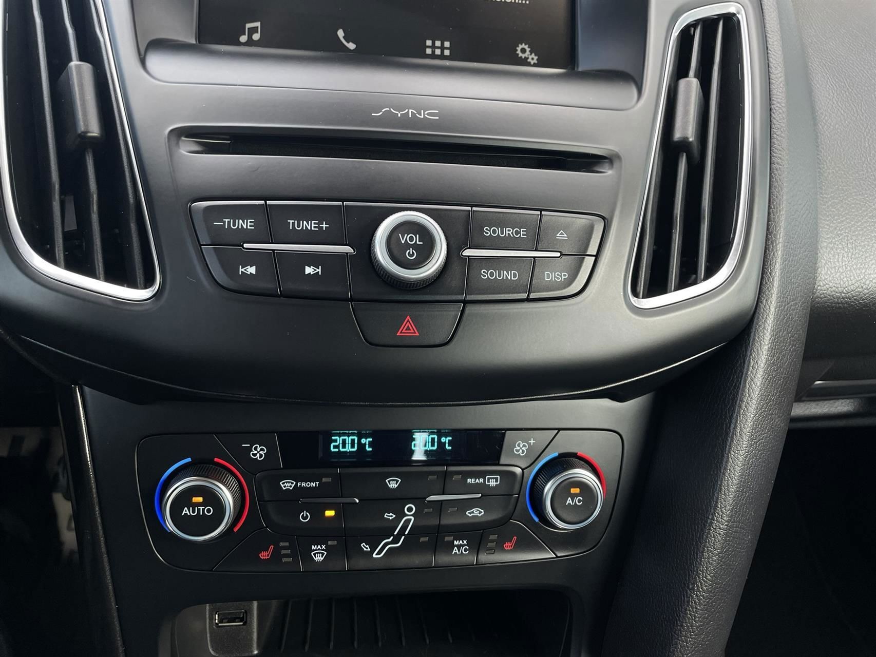 Ford Focus 1,0 EcoBoost Titanium 125HK Stc 6g