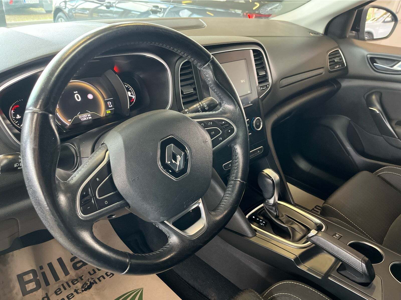 Sort Renault Megane IV fra 2017