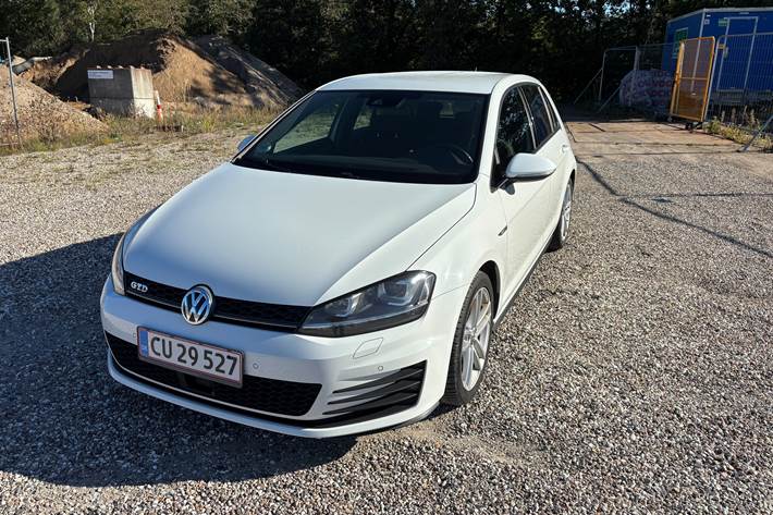 Hvid VW Golf fra 2016