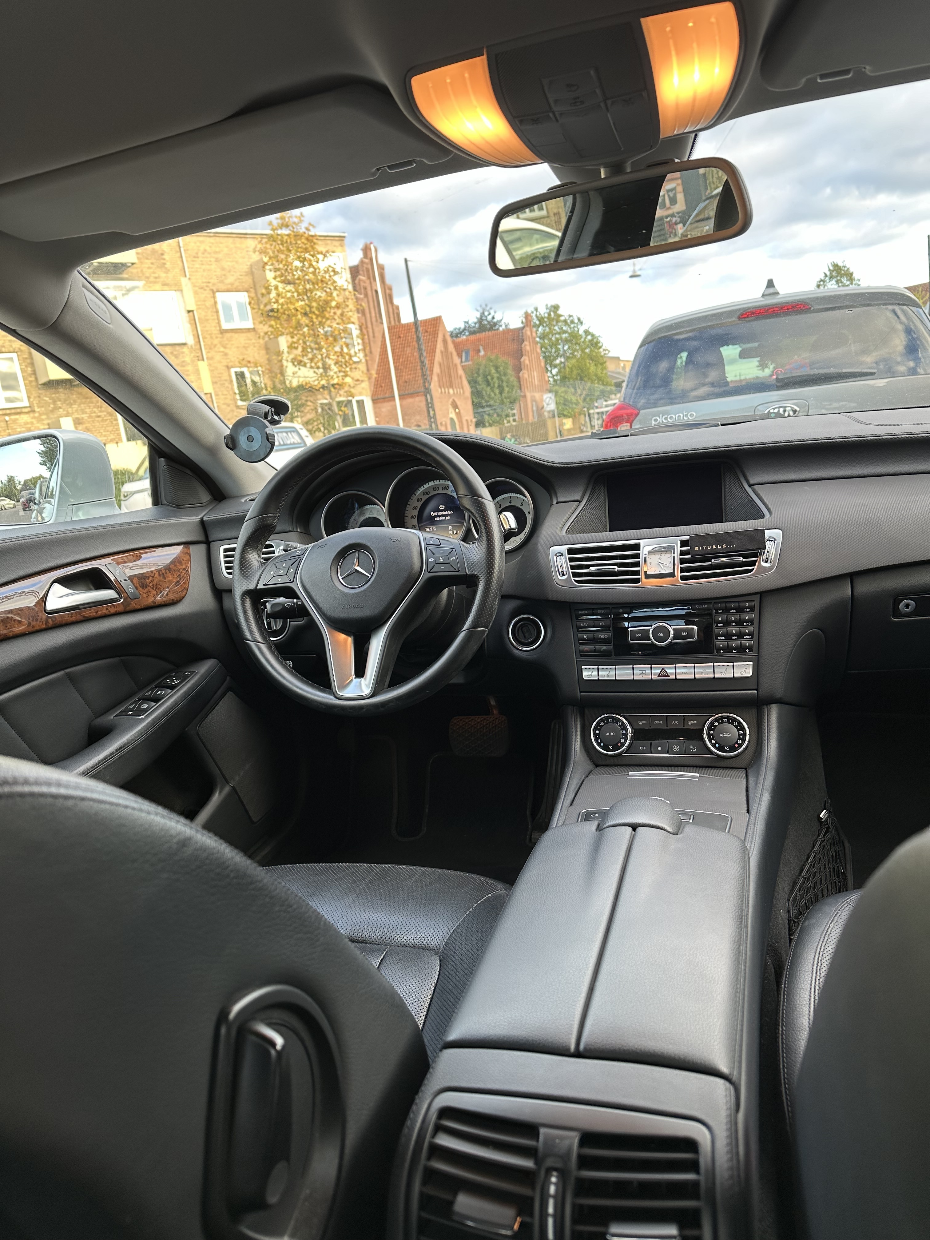 undefined Mercedes CLS350 fra 2011