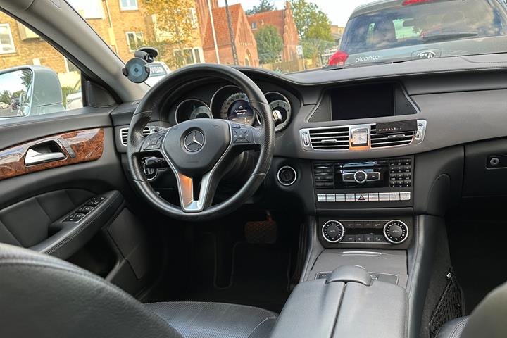 undefined Mercedes CLS350 fra 2011