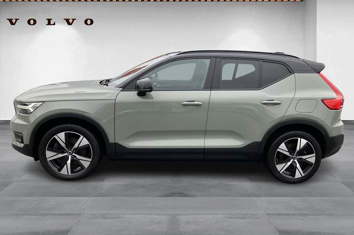Grøn Volvo XC40 fra 2021