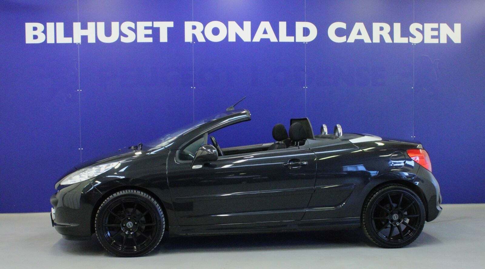 Sort Peugeot 207 fra 2008