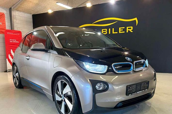 undefined BMW i3 fra 2015 set udefra