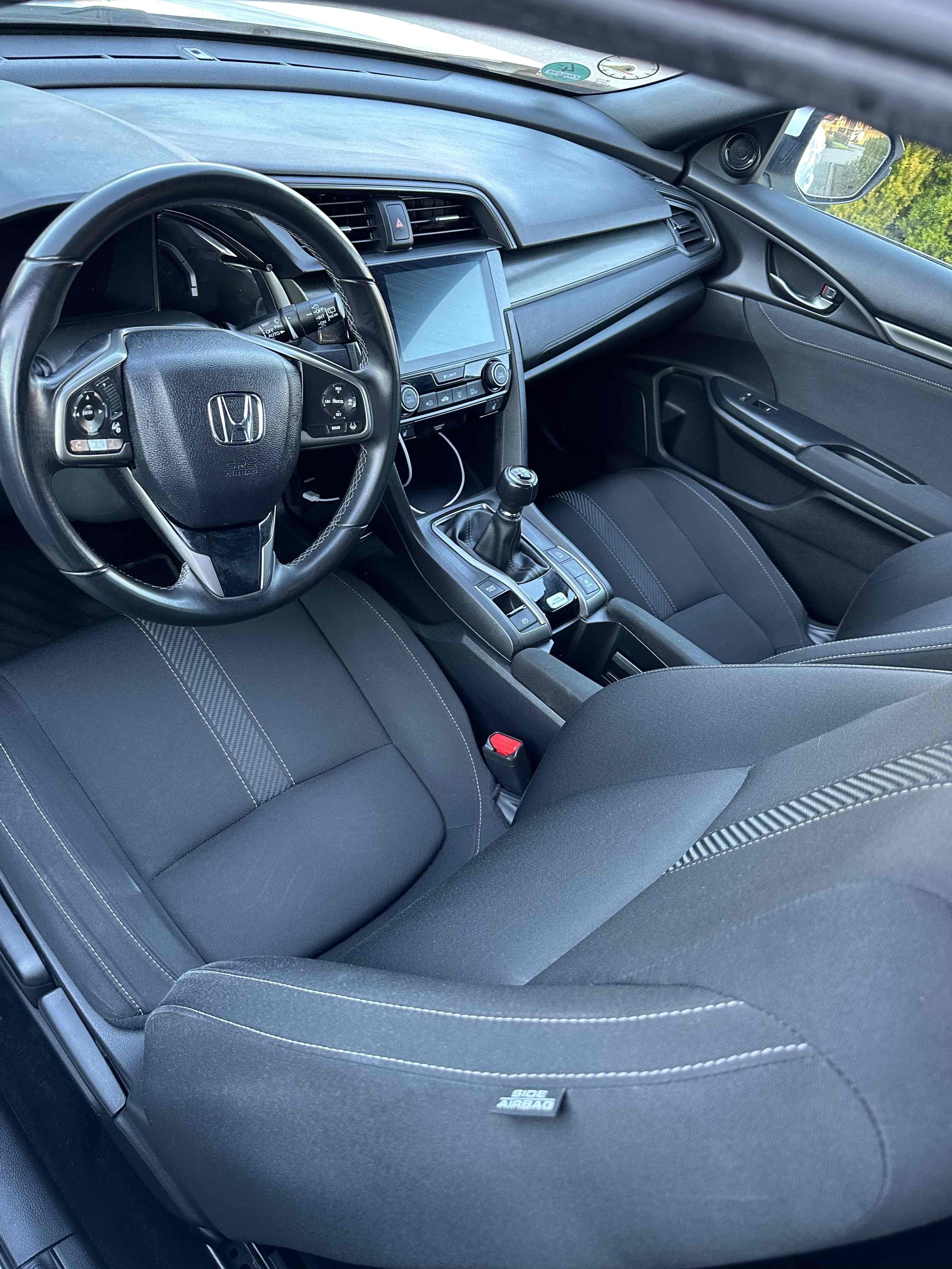 Honda Civic 1,0 1.0 VTEC TURBO 5d