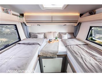 undefined Ahorn Camp fra 2025 set udefra