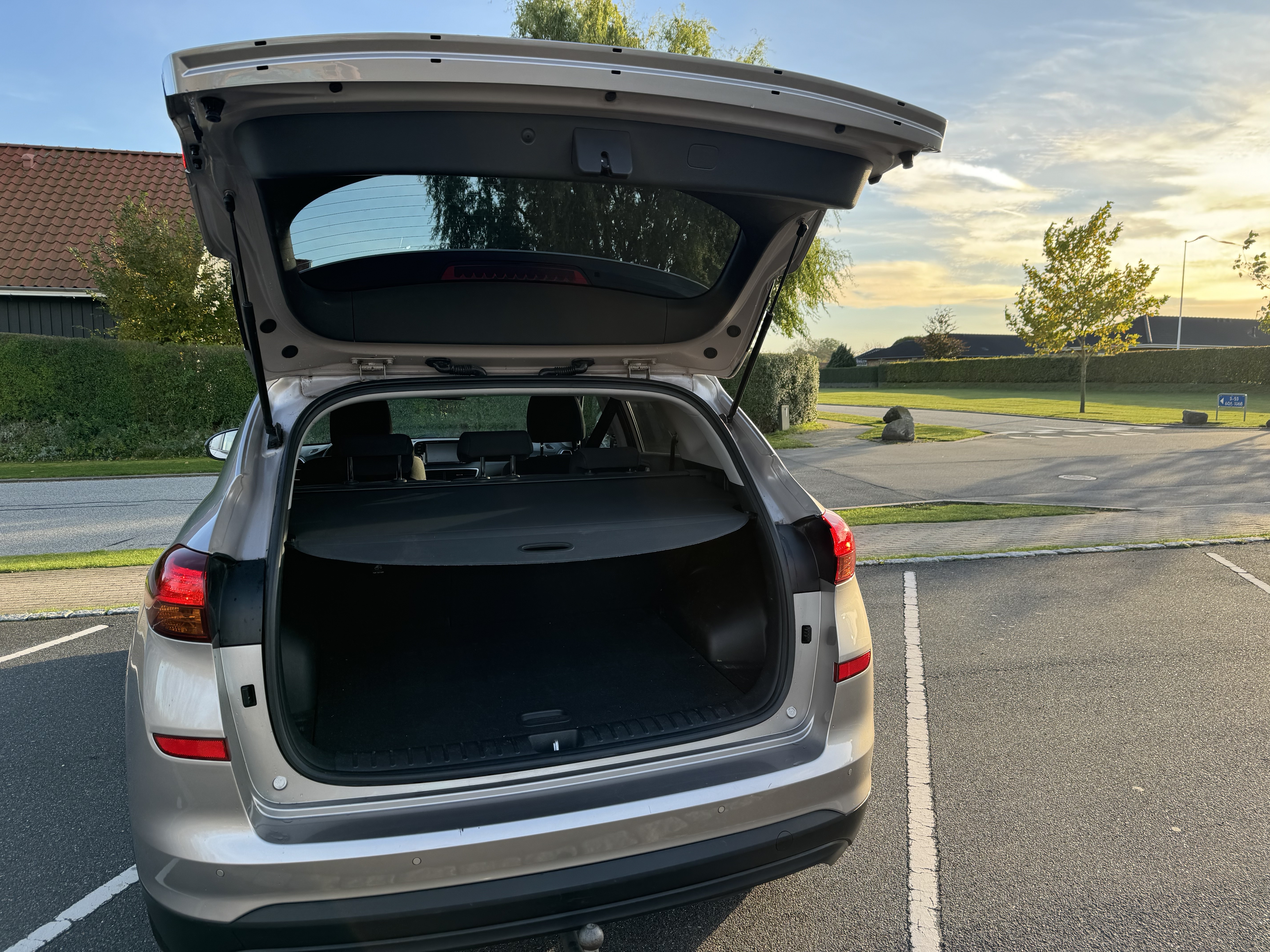 Sølv Hyundai Tucson fra 2019
