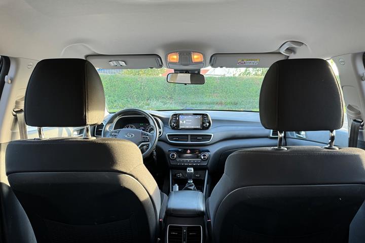 Sølv Hyundai Tucson fra 2019