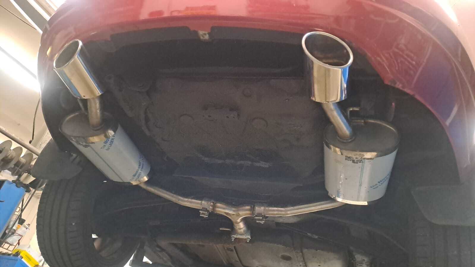 Ford Cougar 2,5 V 6 COUPE