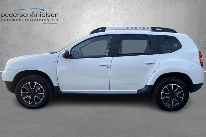 Hvid Dacia Duster fra 2017