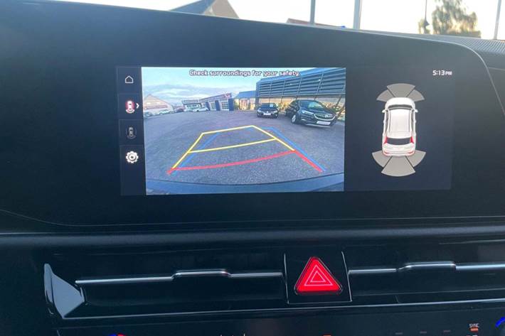 Sort Kia Niro fra 2023