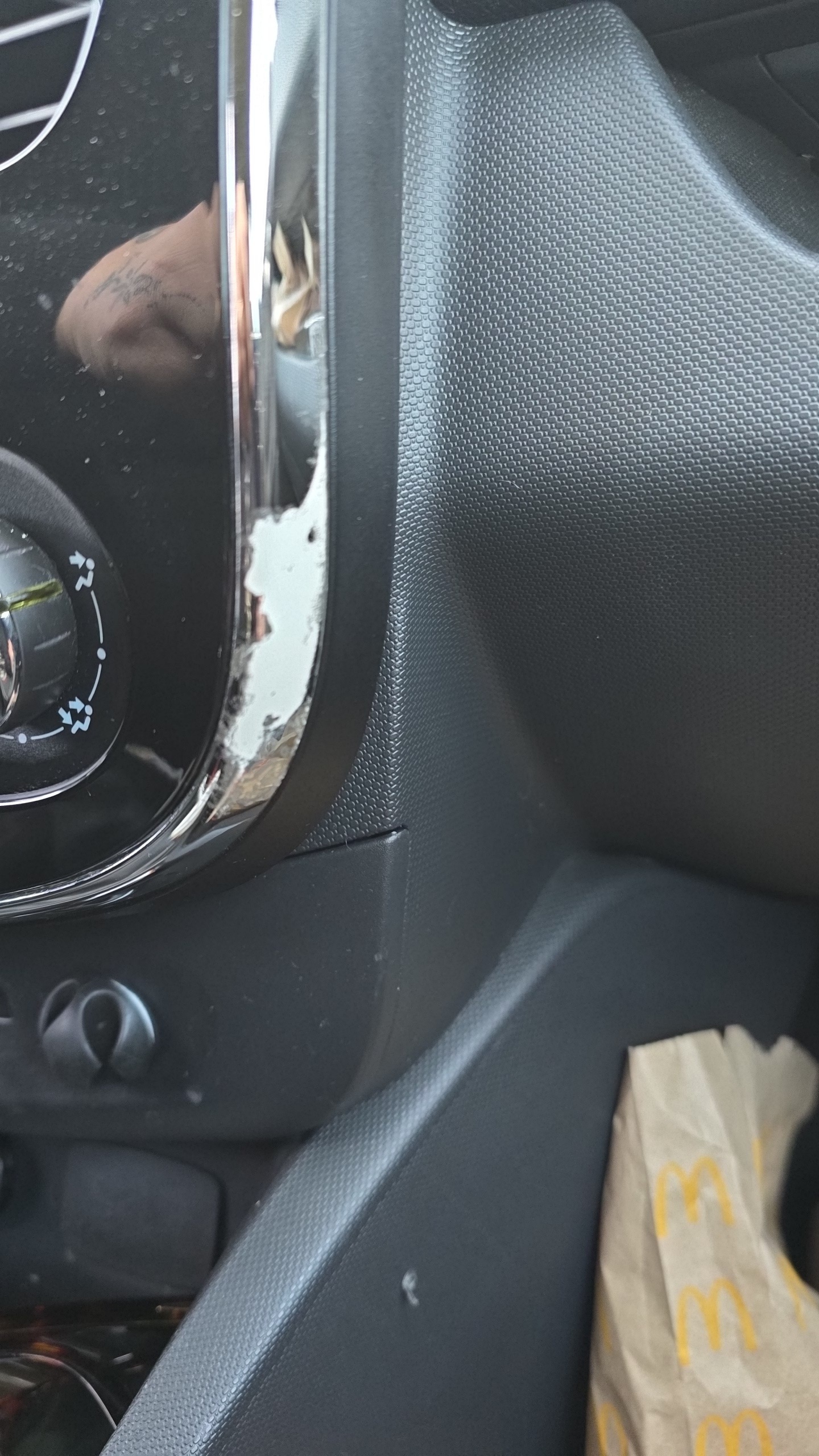 Sort Renault Ny Clio fra 2013