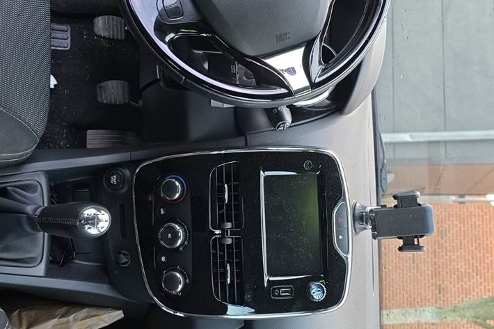 Sort Renault Ny Clio fra 2013