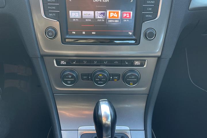 Sort VW Golf fra 2015