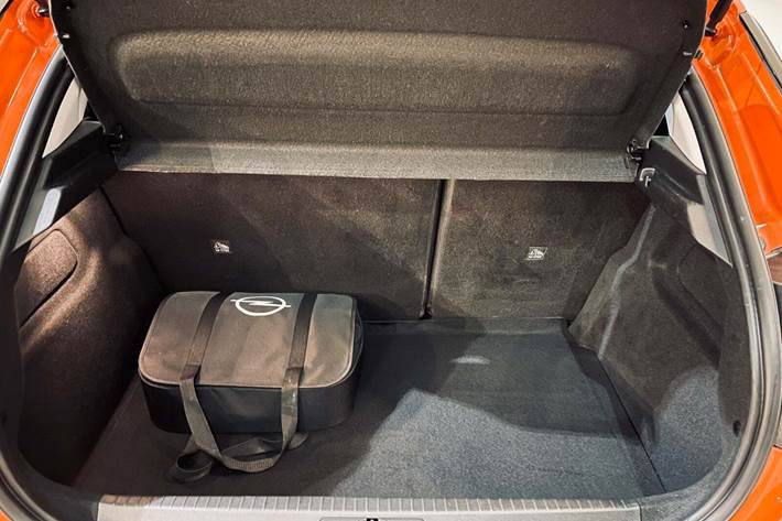 Orange Opel Corsa-e fra 2021