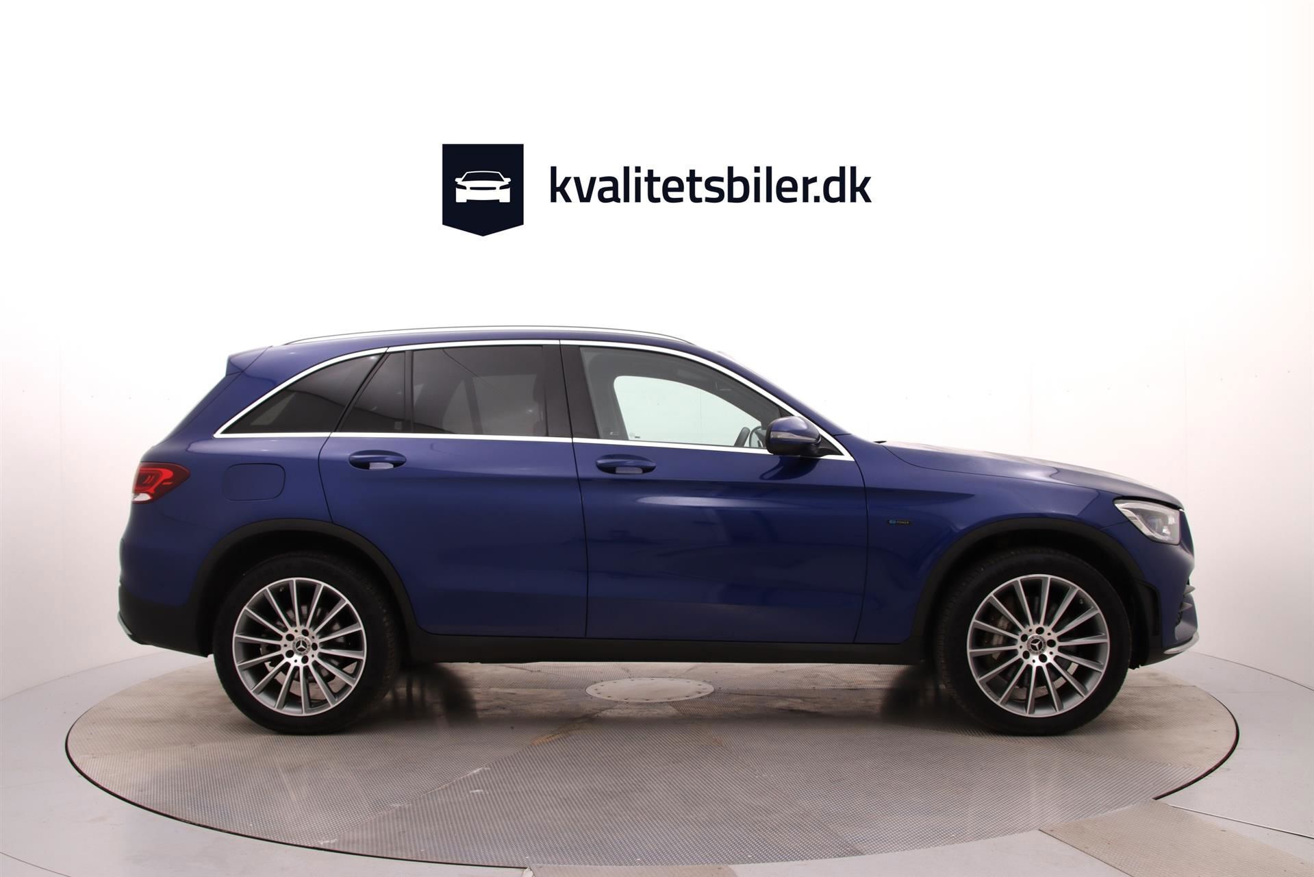 Mercedes GLC300 e 2,0 Plugin-hybrid AMG Line 4Matic 9G-Tronic 320HK 5d 9g Aut.