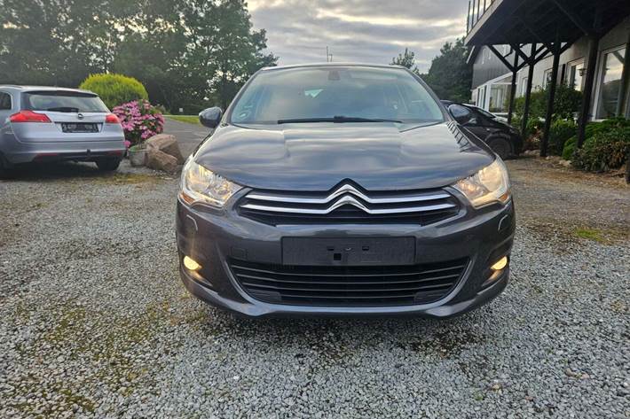 Grå Citroën C4 fra 2015