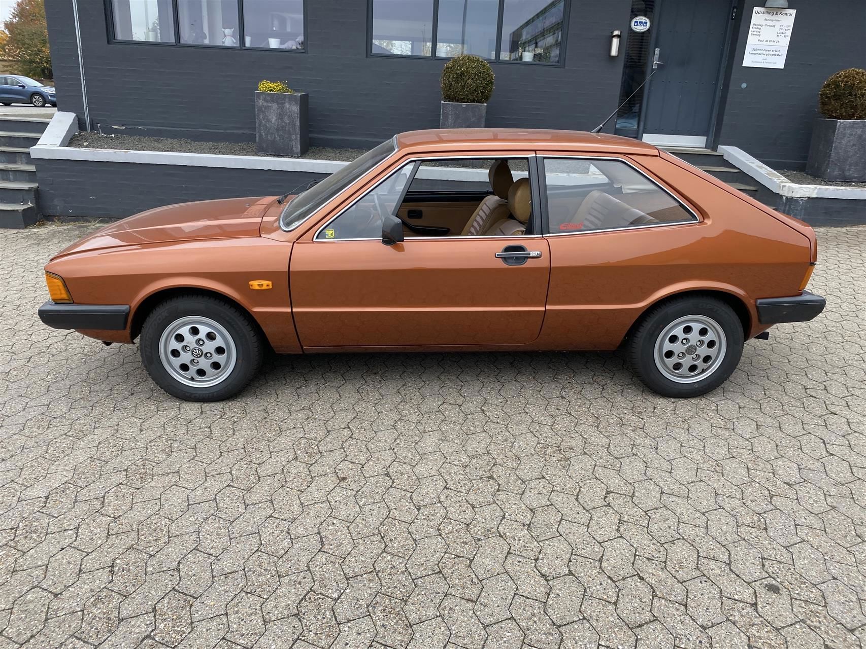 Bronze VW Scirocco fra 1979