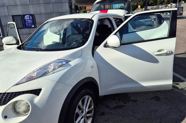 Hvid Nissan Juke fra 2013