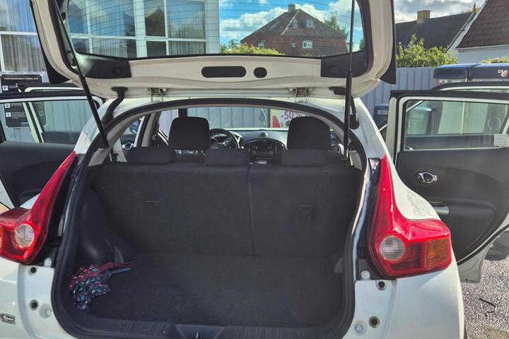 Hvid Nissan Juke fra 2013