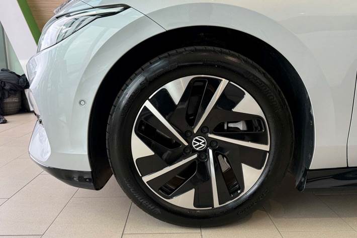 Sølv VW ID.7 fra 2024