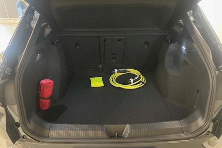 Grå VW ID.4 fra 2022