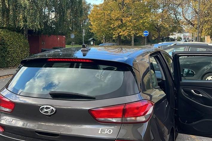 Brun Hyundai i30 fra 2019