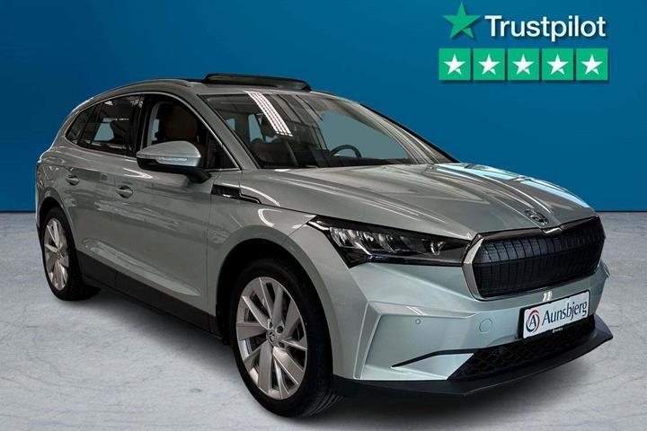 Blå Skoda Enyaq fra 2021