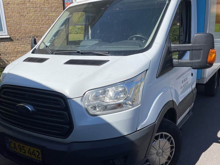 Ford Transit 2,2 Alukasse FORD, TRANSIT, 2.0TDCi (160 HK) Chassis FWD Box-kølebil, liftbil , hvid/hvid