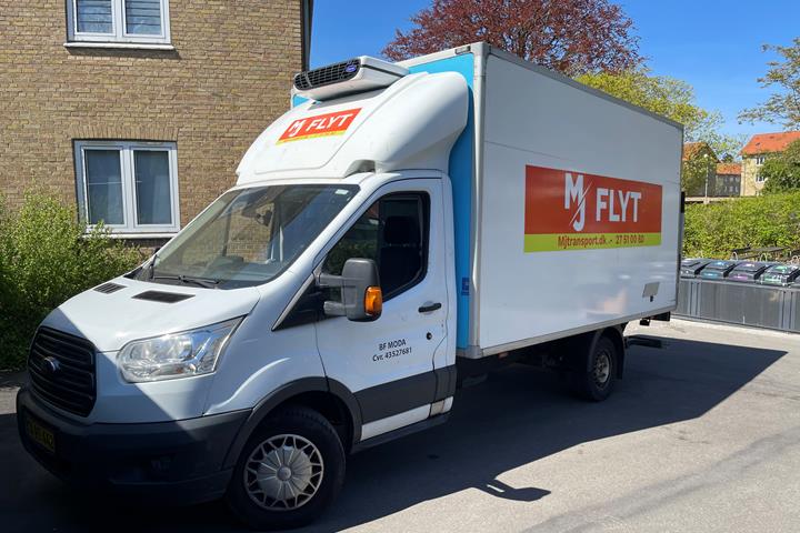 Hvid Ford Transit fra 2014