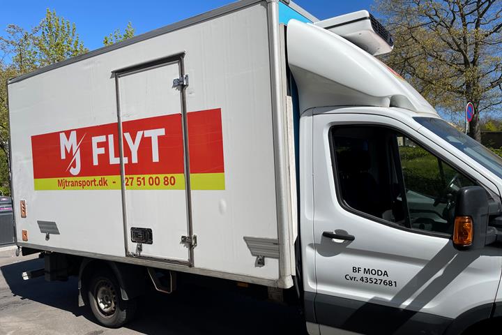 Hvid Ford Transit fra 2014