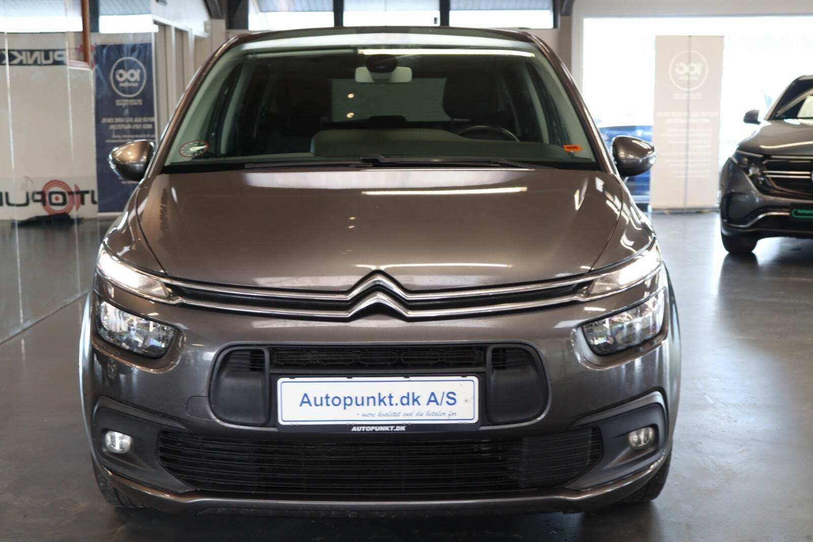 Grå Citroën Grand C4 Picasso fra 2017