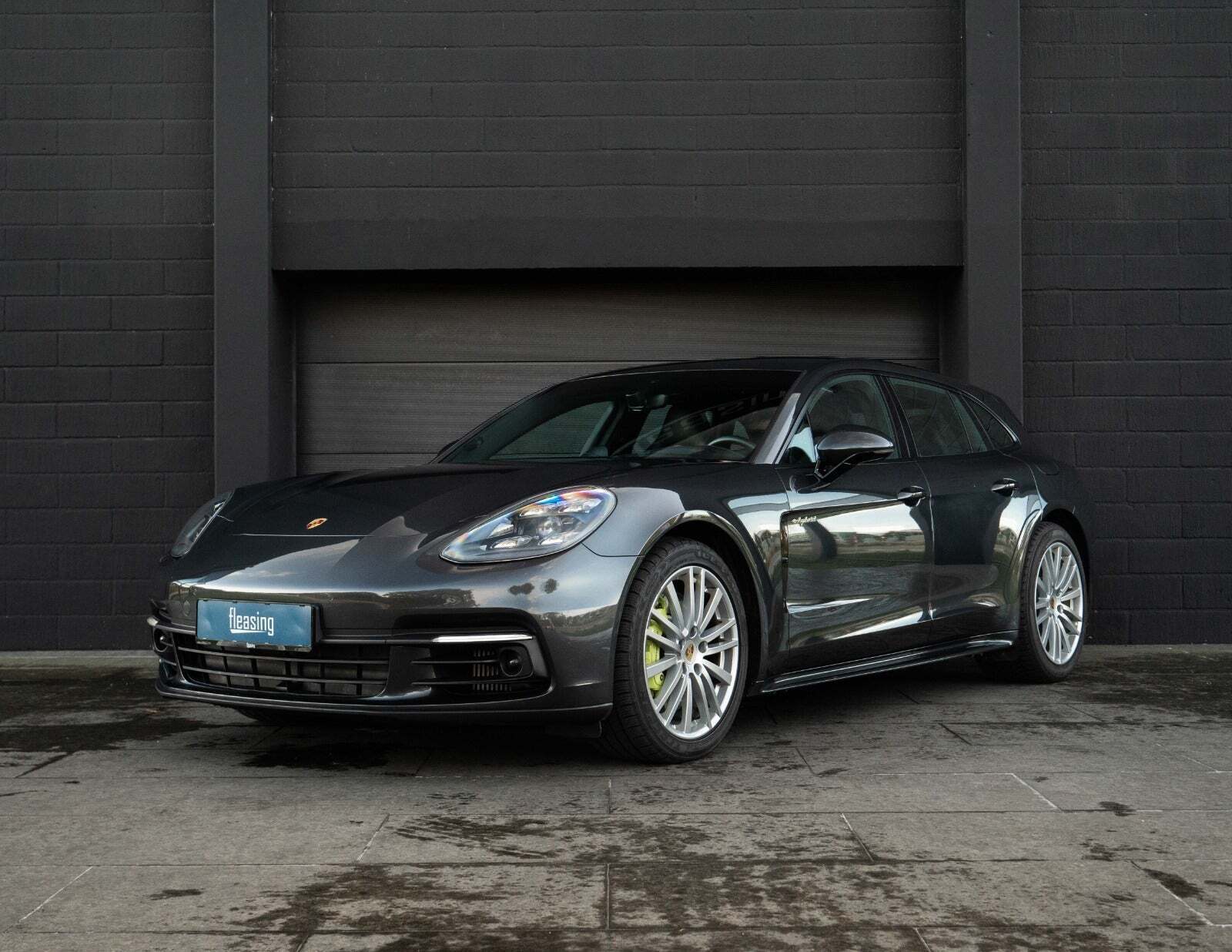 Porsche Panamera 4