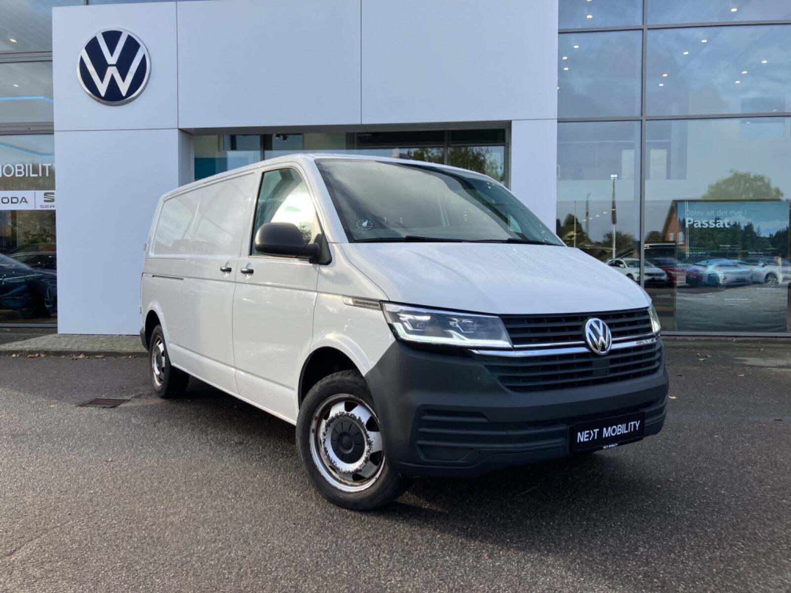 VW Transporter 2,0 TDi 204 Kassevogn DSG lang