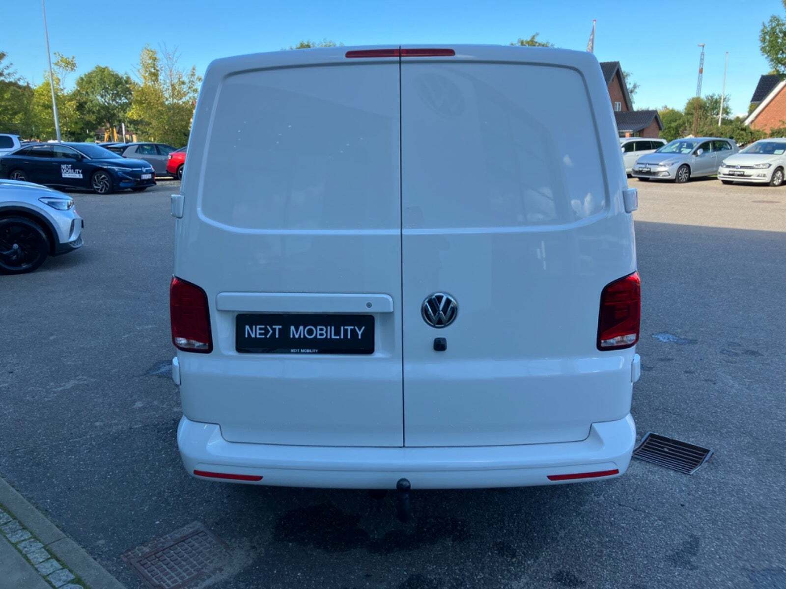 VW Transporter 2,0 TDi 150 Kassevogn DSG lang