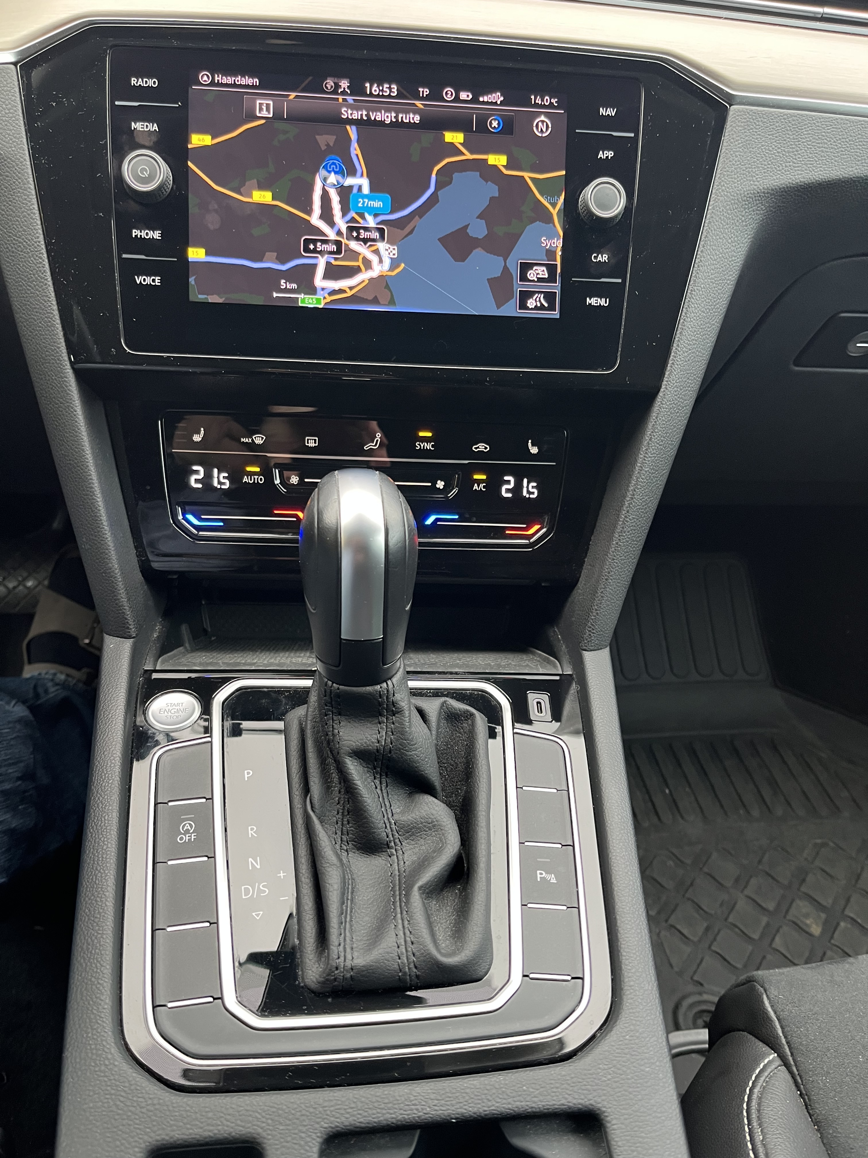 undefined VW Passat fra 2021