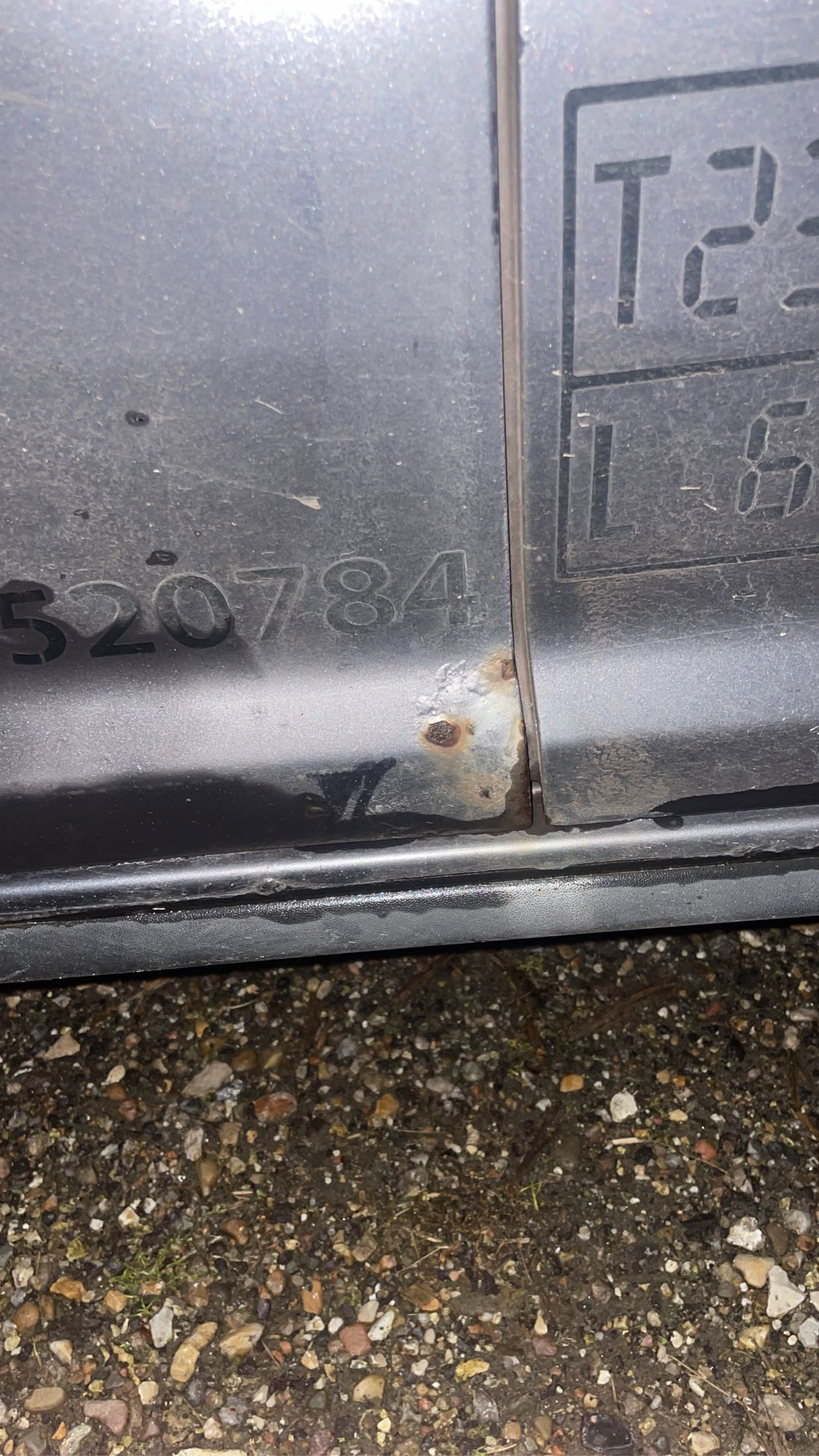 Grå VW Touran fra 2006