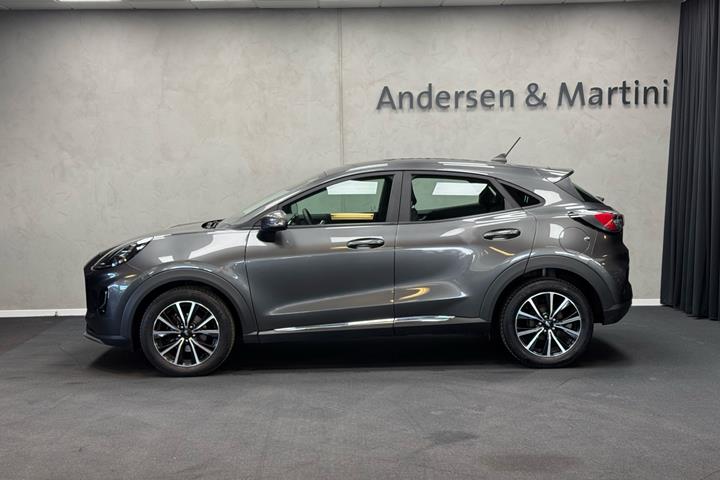 Grå Ford Puma fra 2021