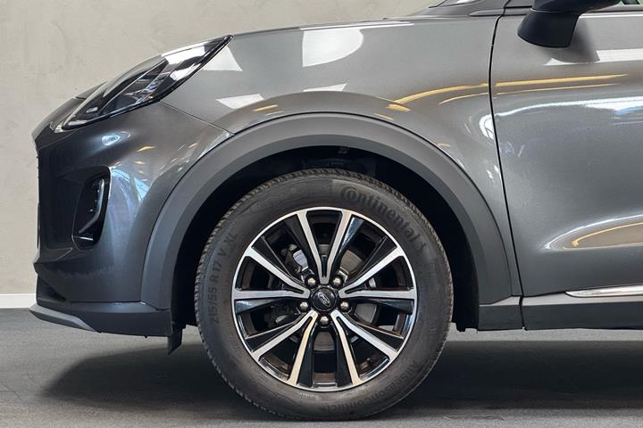 Grå Ford Puma fra 2021