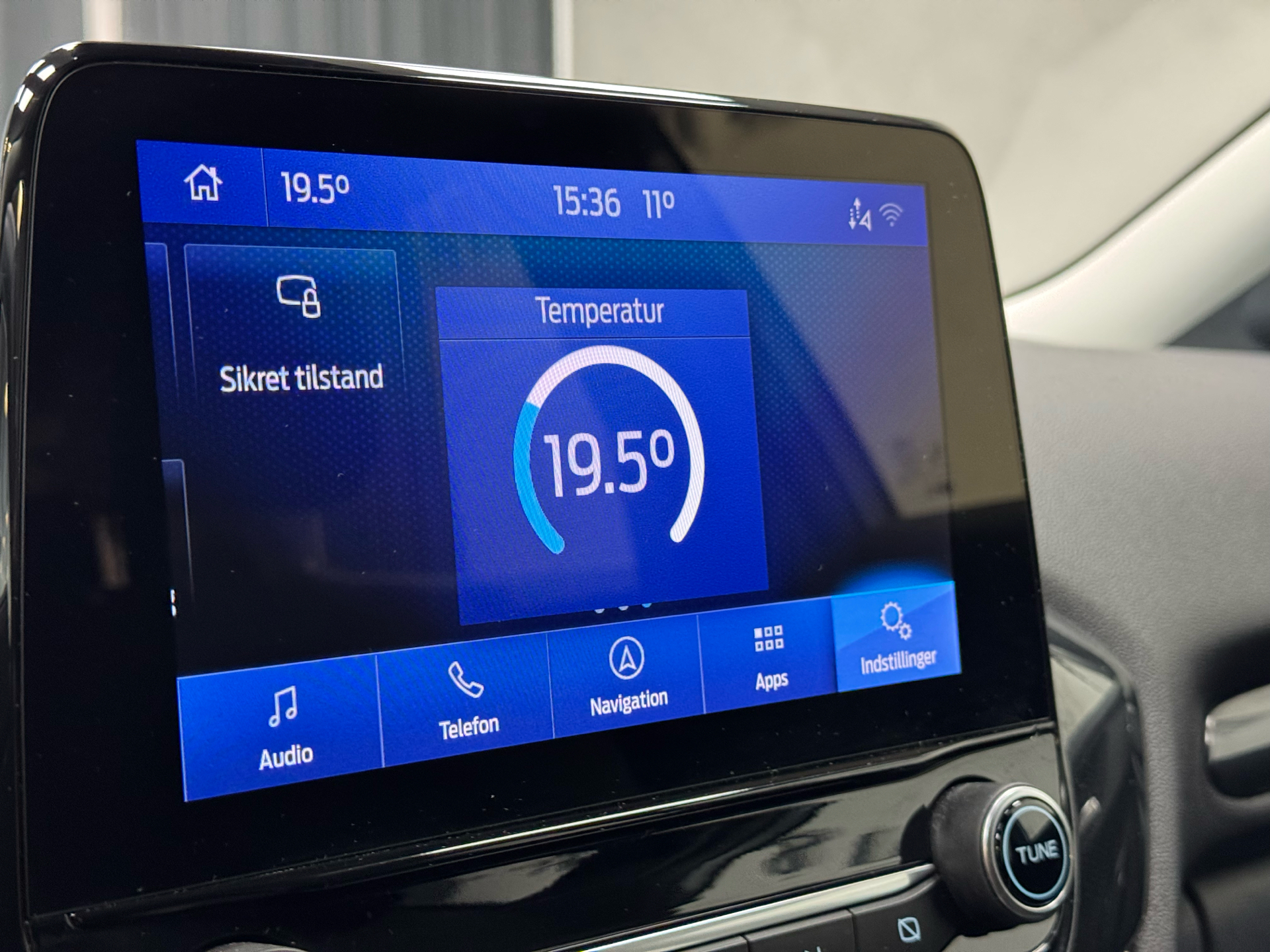 Grå Ford Puma fra 2021