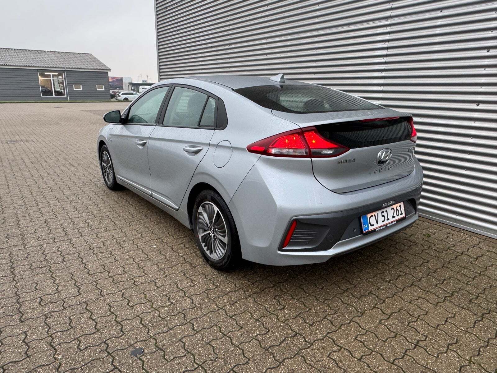 Hyundai Ioniq 1,6 PHEV Trend DCT