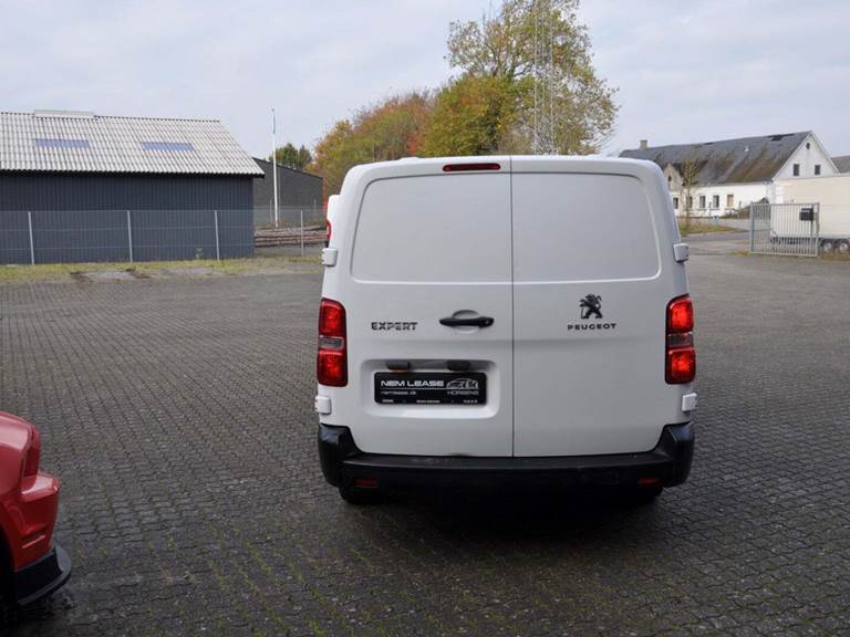 Peugeot Expert 2,0 BlueHDi 122 L3 Plus Van
