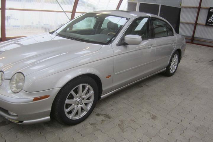 undefined Jaguar S-Type fra 1999