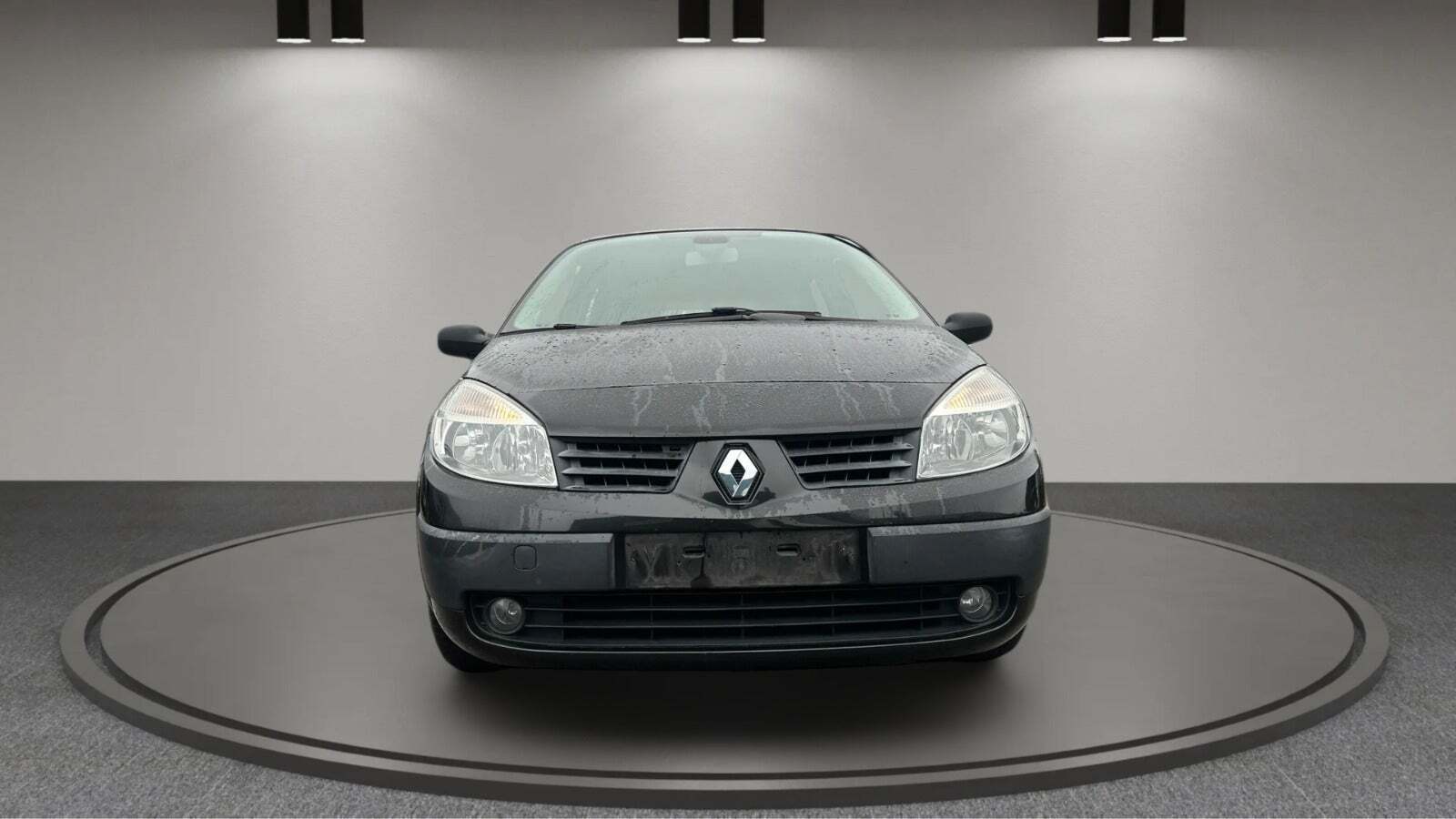 Sort Renault Grand Scenic I fra 2006 set udefra