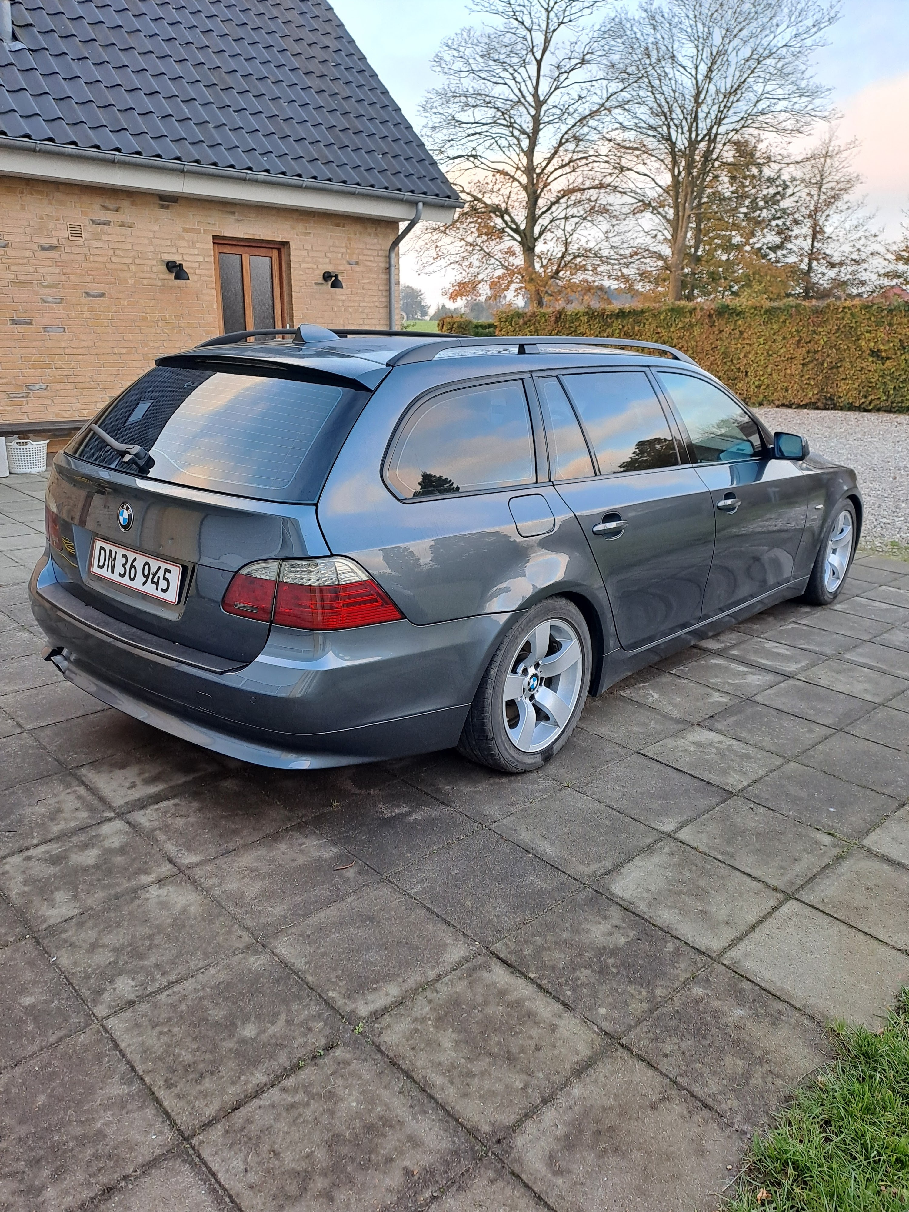 BMW 525d 3,0 525D AUT.  LCI