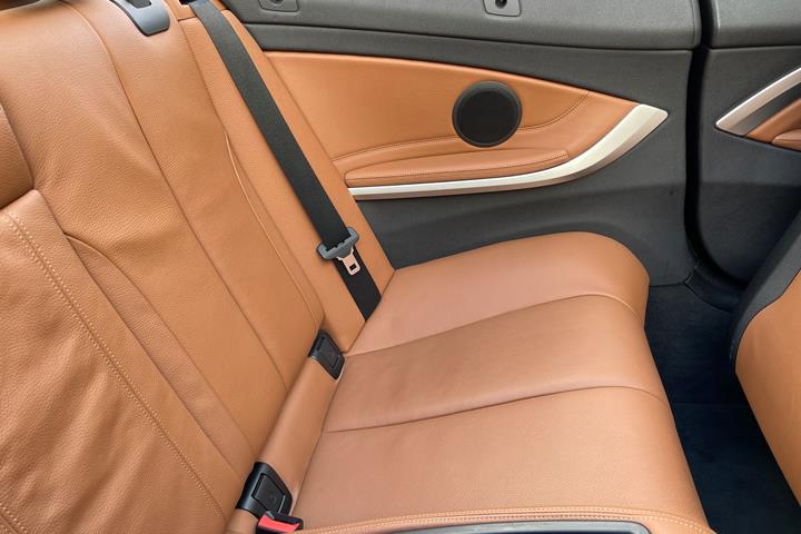 Grå BMW 4-serie fra 2014