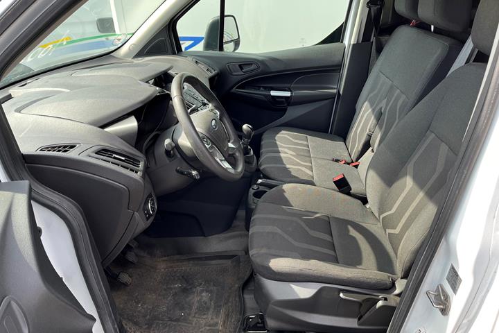 Hvid Ford Transit Connect fra 2017