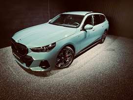 BMW i5